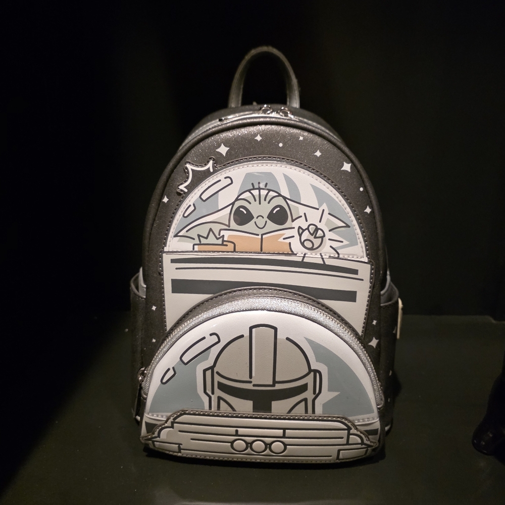 Mandalorian Grogu Loungefly